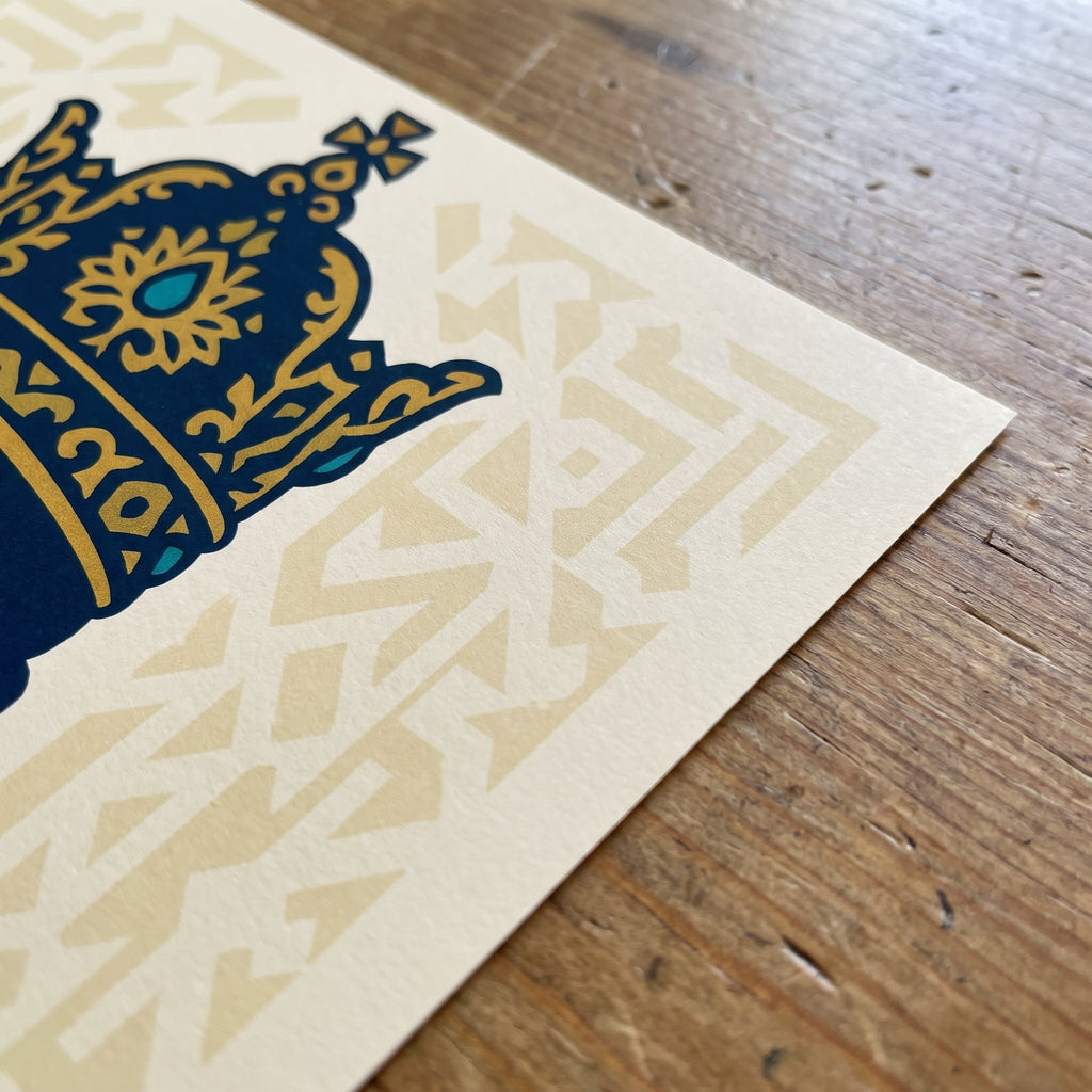 The Shah in Navy and Gold
